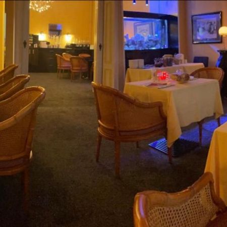 Budget Hotel Le Beau Rivage Middelburg Esterno foto