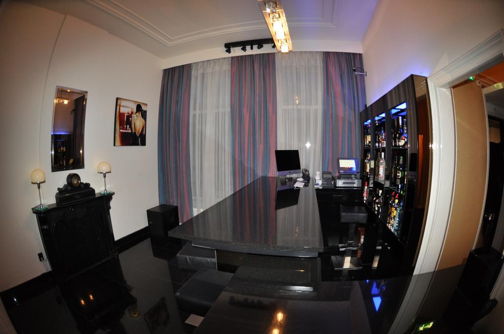 Budget Hotel Le Beau Rivage Middelburg Esterno foto