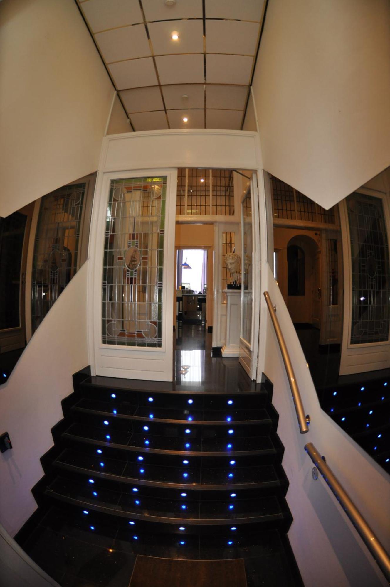 Budget Hotel Le Beau Rivage Middelburg Esterno foto
