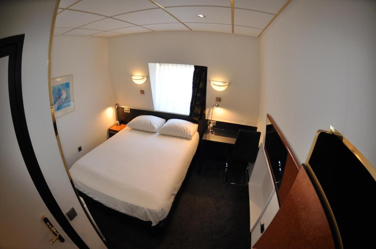 Budget Hotel Le Beau Rivage Middelburg Esterno foto