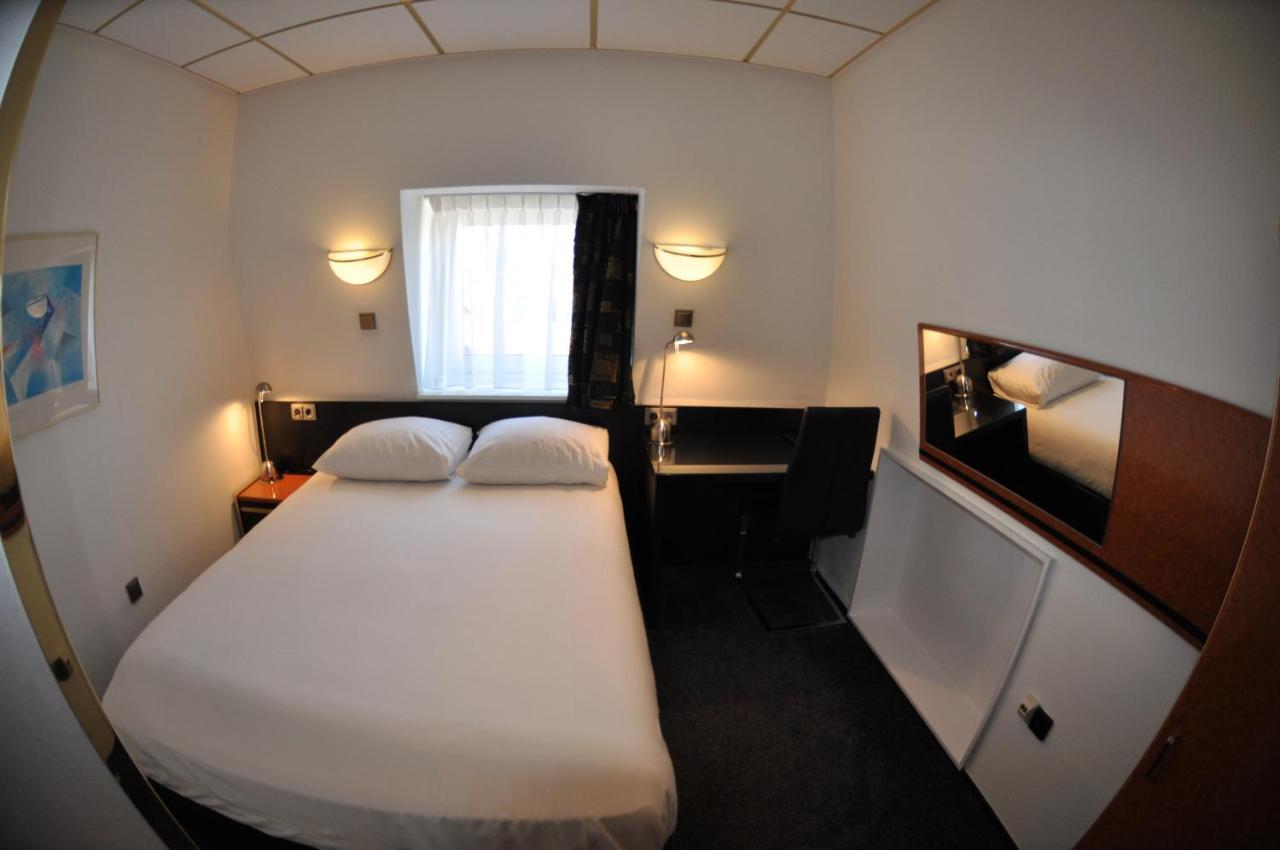 Budget Hotel Le Beau Rivage Middelburg Esterno foto